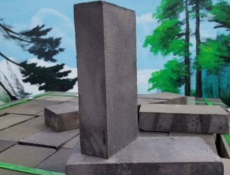 點擊查看詳細信息<br>標題：青磚 閱讀次數(shù)：1682